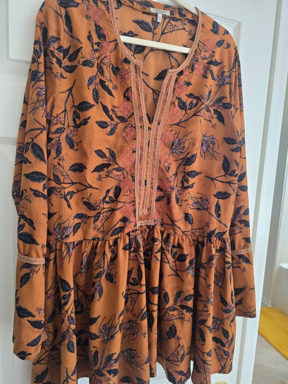 Jodifl  Rust/Brown V-Neck Mini Dress L - Picture 3 of 4